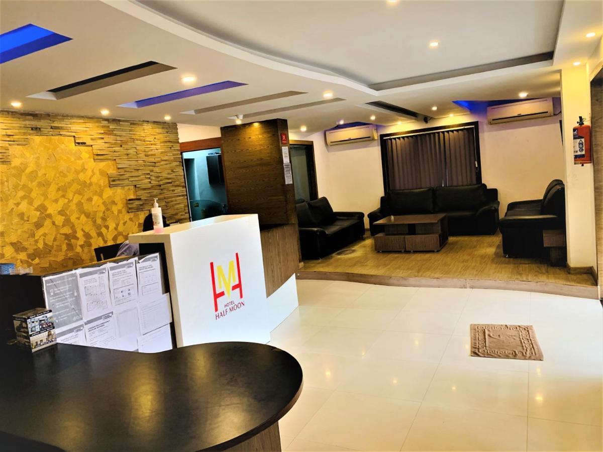 Hotel Half Moon Chennai Exterior photo
